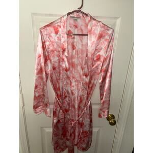 Morgan Taylor Intimates Pink Satin Floral Robe – Size M